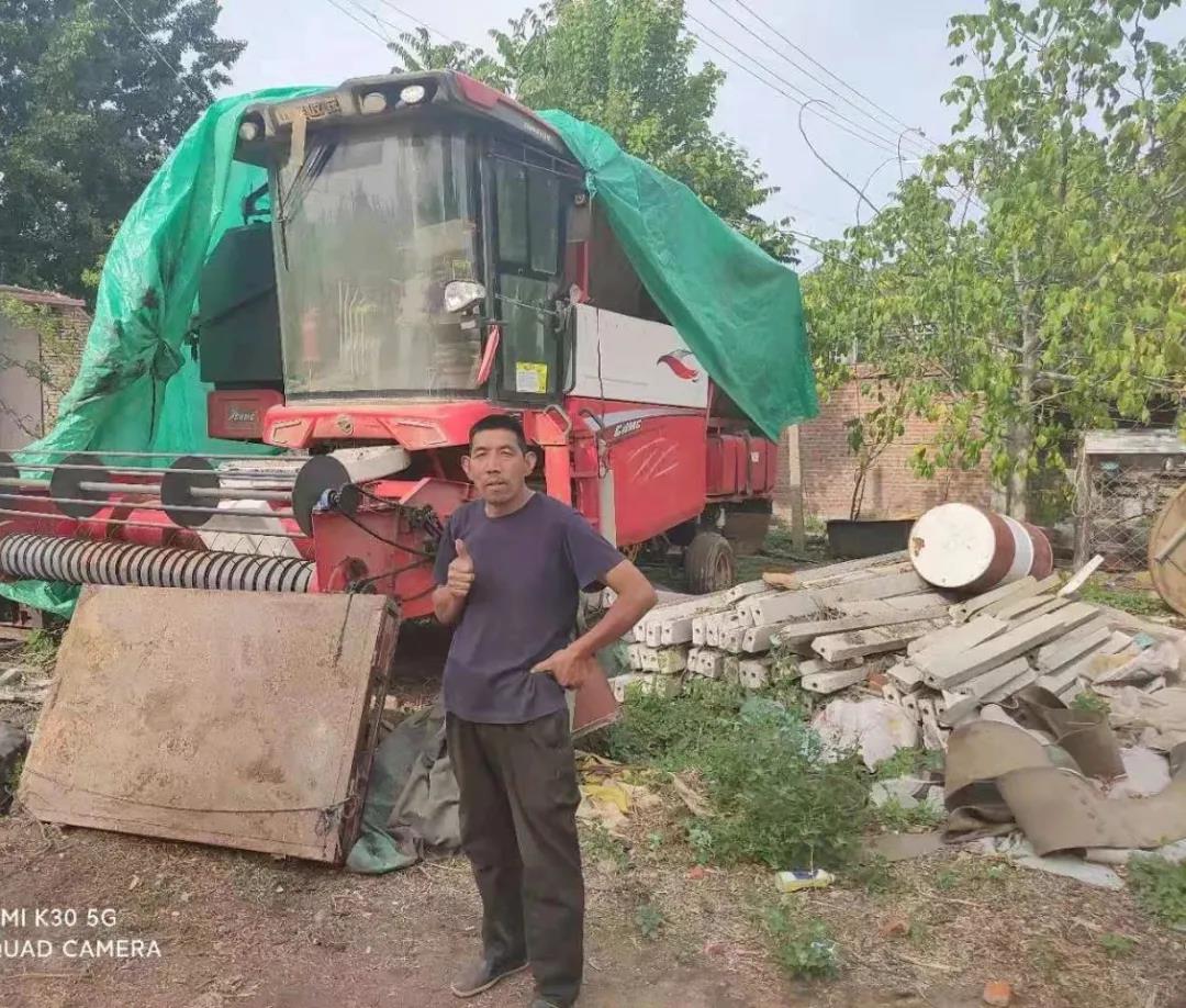 一覽眾山小——中聯(lián)收獲花生撿拾收獲機靠什么占領(lǐng)用戶心智高地?